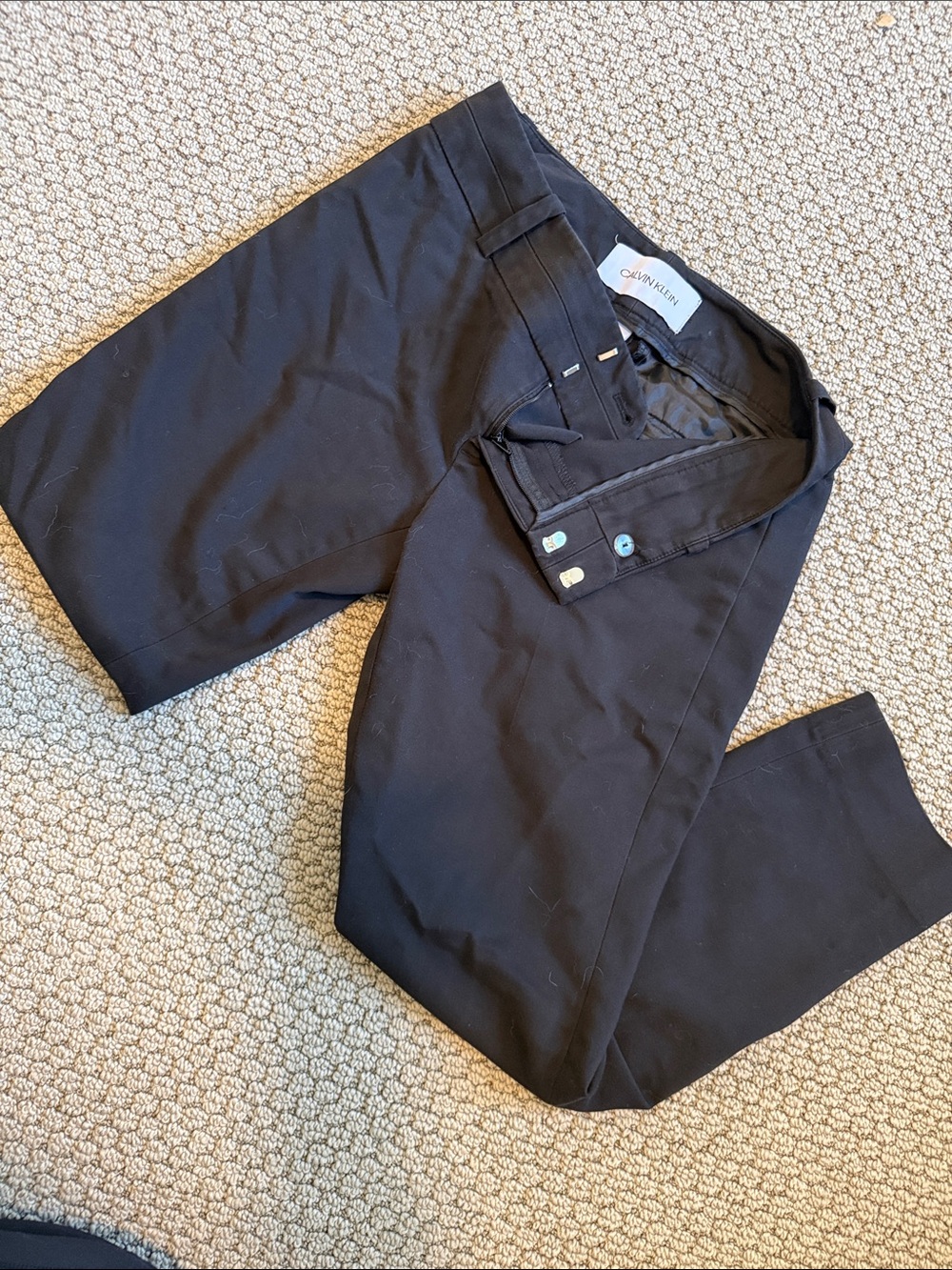 Calvin Klein Women’s Black Ankle Pants, size 2